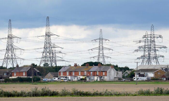 National Grid to Raise £7 Billion from Investors in Major Net Zero Push